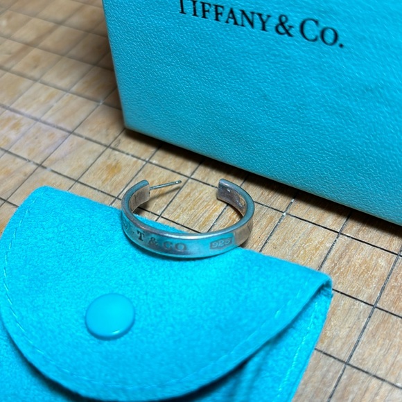 Tiffany & Co. 1837 Hoop Earring 925 Sterling Silver Single Replacement EVC 2003 - Picture 5 of 17